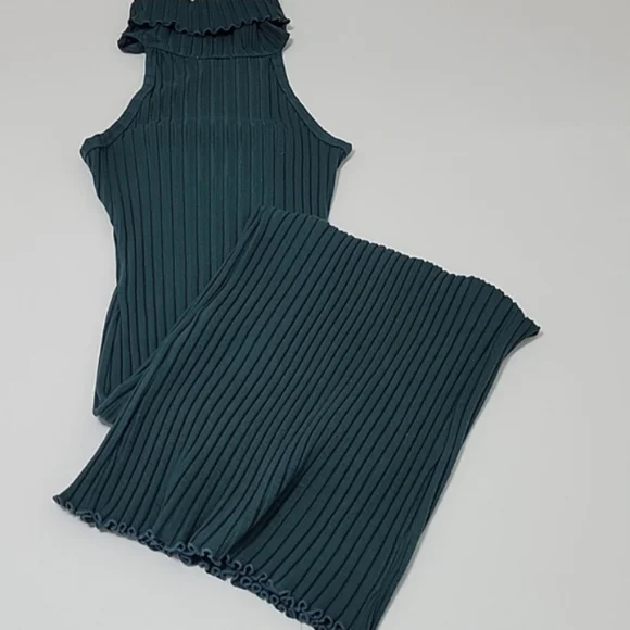 Lovers+Friends Emerald Green Midi Dress - Picture 5 of 9